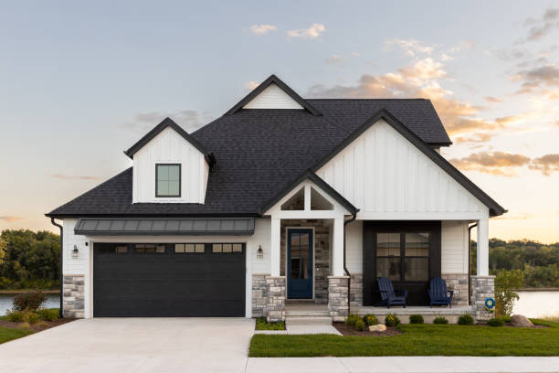Best Tile Roofing Installation  in Roeland Park, KS